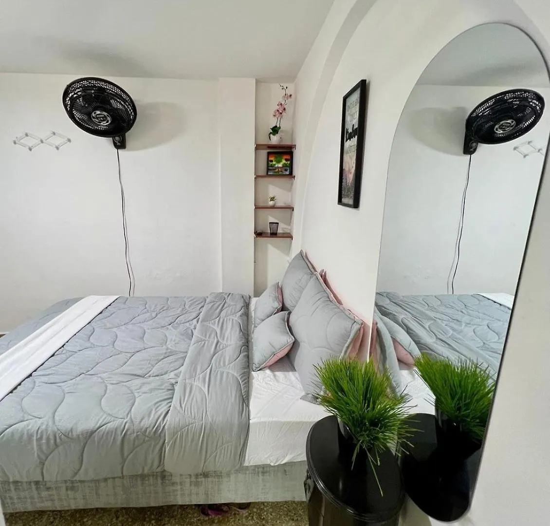 Daire Acogedor Apartamento En Zona Turistica Cali Kolombiya