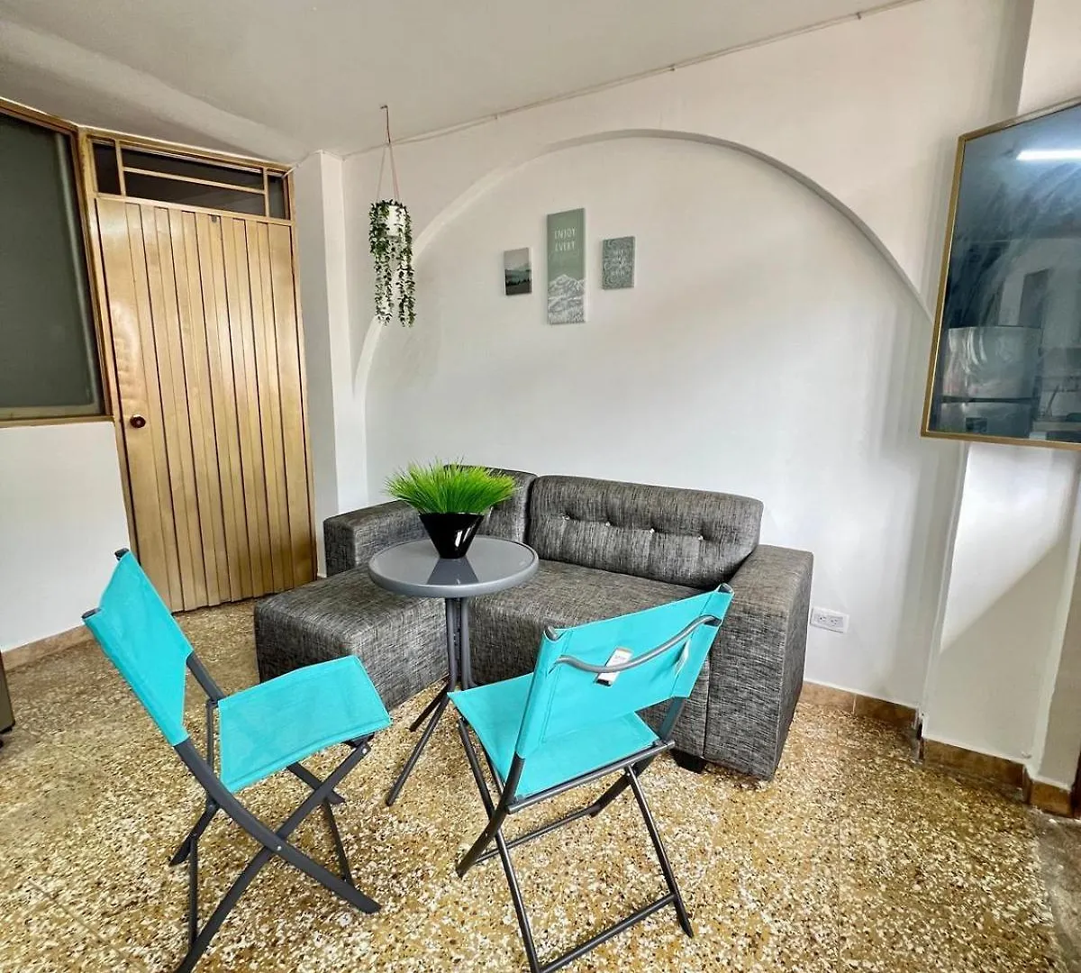 아파트 Acogedor Apartamento En Zona Turistica 칼리